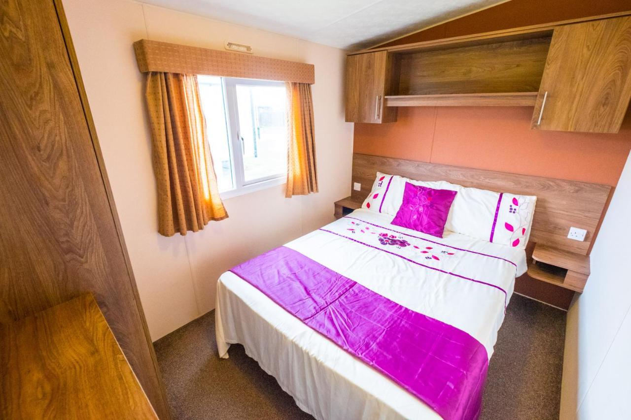 Camber Sands 3 Bedrooms Pet Friendly X2Dogs Parkdean East Sussex Bagian luar foto